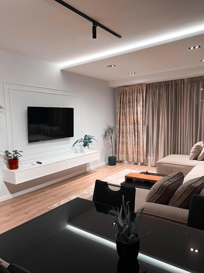 Aia Suites & Apartments Tirana Eksteriør billede