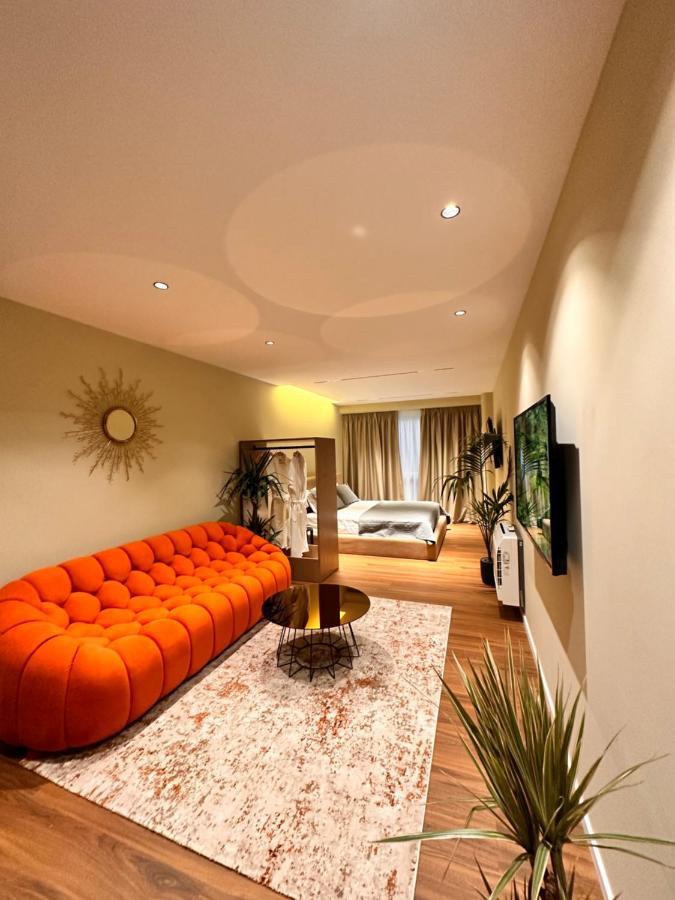 Aia Suites & Apartments Tirana Eksteriør billede