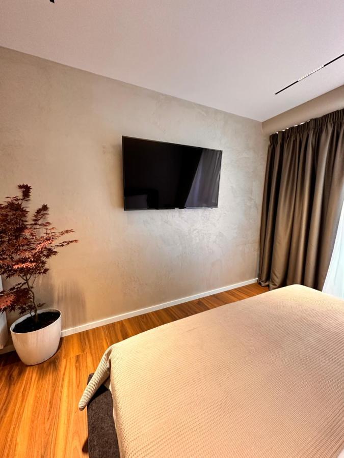 Aia Suites & Apartments Tirana Eksteriør billede