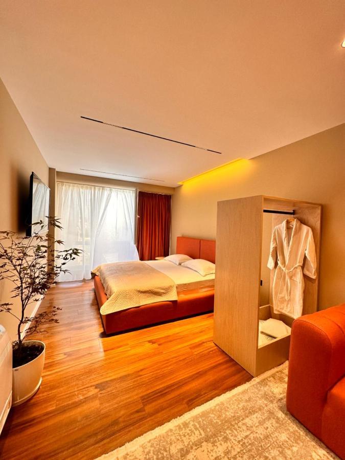 Aia Suites & Apartments Tirana Eksteriør billede